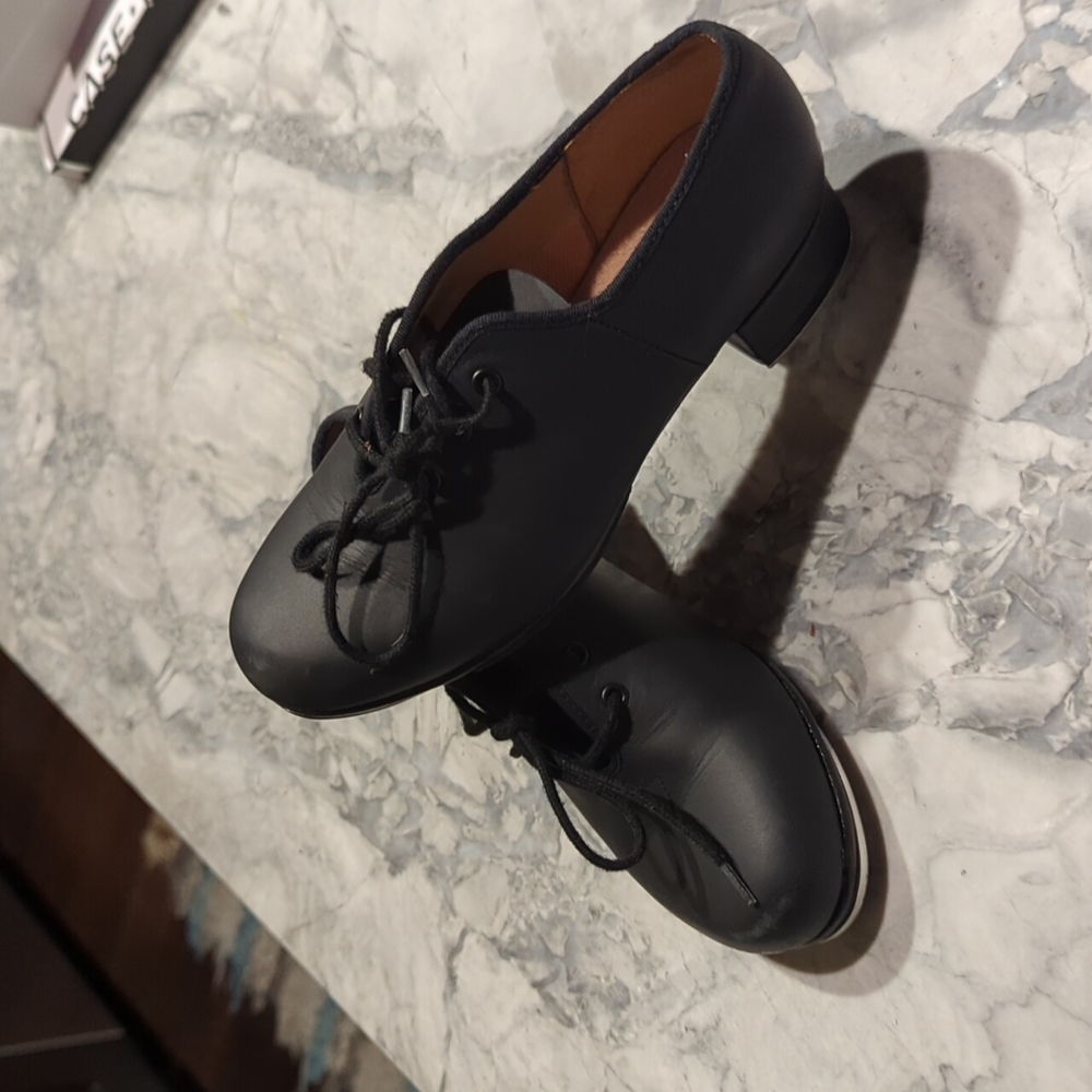 Tap shoes